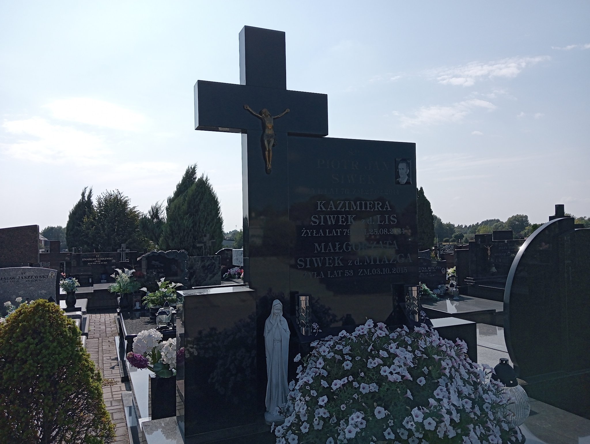 Małgorzata Siwek 1961 Garwolin - Grobonet - Wyszukiwarka osób pochowanych