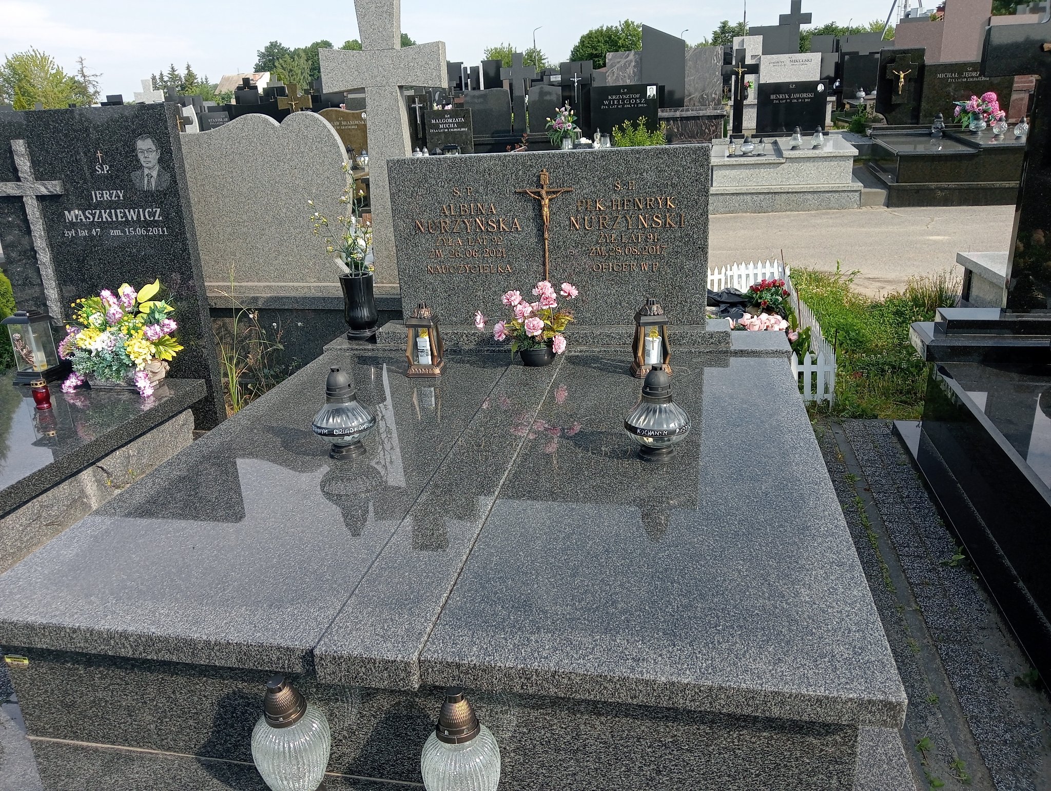 Grób Henryk Nurzyński